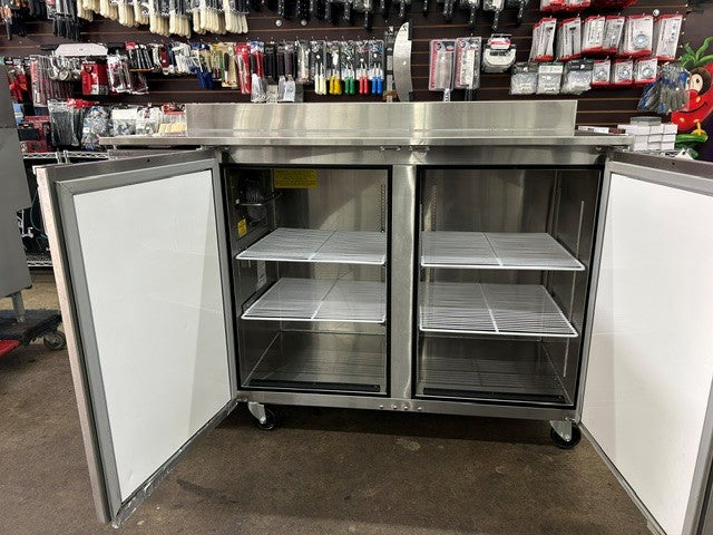 Glastender C1FB60 60" Refrigerated Back Bar Cabinet (USED UNIT)