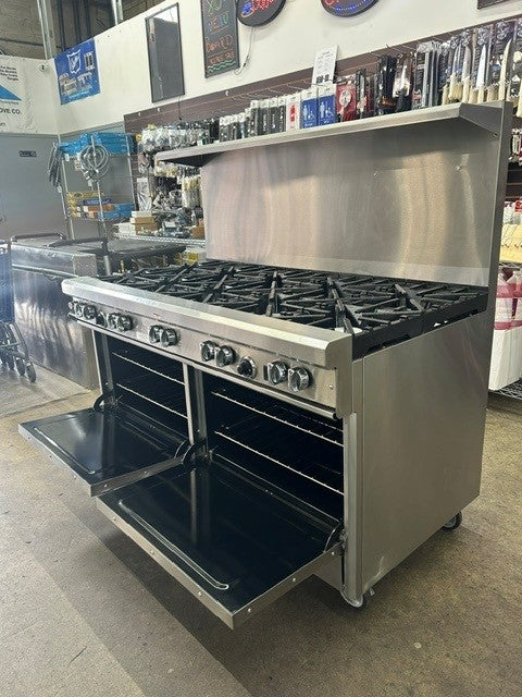 Southbend X-4601DD Ultimate Restaurant Range 60"W 10 Burner Gas Range with Two Standard Ovens - 420,000 BTU (LIGHTLY USED UNIT)