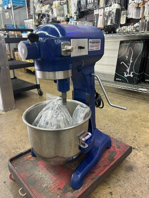 Hobart A200 20 Quart Mixer Including Hook, Flat Beater, Whip and Bowl, 115V 1 Phase (USED)