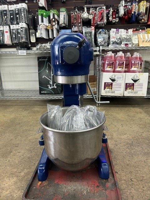 Hobart A200 20 Quart Mixer Including Hook, Flat Beater, Whip and Bowl, 115V 1 Phase (USED)