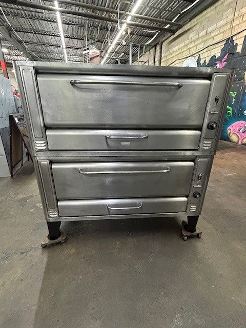 Blodgett Natural Gas 4 Pie Double Stacked Pizza Oven (USED)