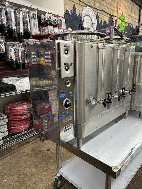 Grindmaster-Cecilware 7446GR Coffee Urn, Brewer-Twin 6 Gal (Each Liner) - USED!