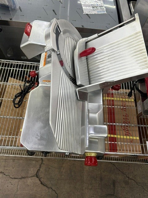 Berkel 829A 14", 1/2 HP Manual Gravity Feed Slicer - USED UNIT!