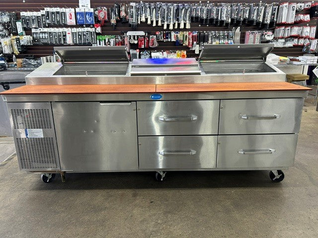 Randell 8395N Heavy-duty 95"W Pizza Prep Table (USED UNIT)