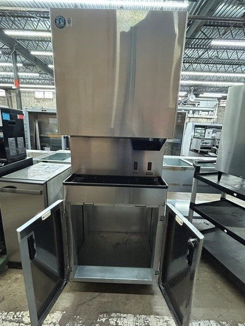 Hoshizaki DCM-500BAH 618lbs. Ice Machine/Water Dispenser With Stand (USED UNIT)