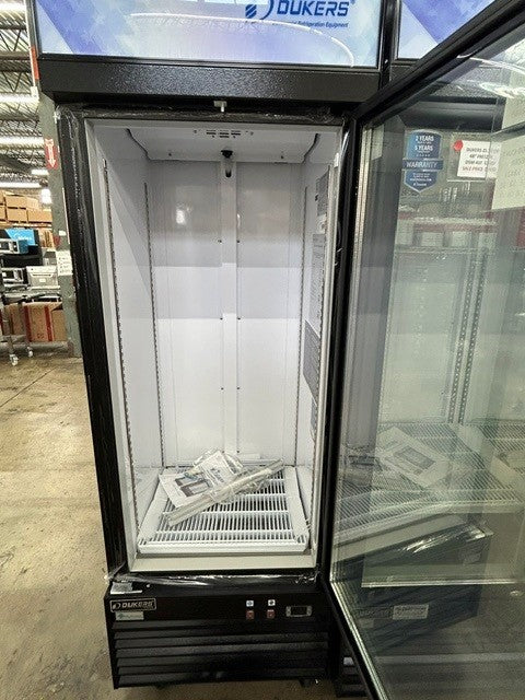 Dukers DSM-15F 27"W One Glass Door Merchandiser Freezer - 13.60 Cu. Ft - (SCRATCH & DENT)