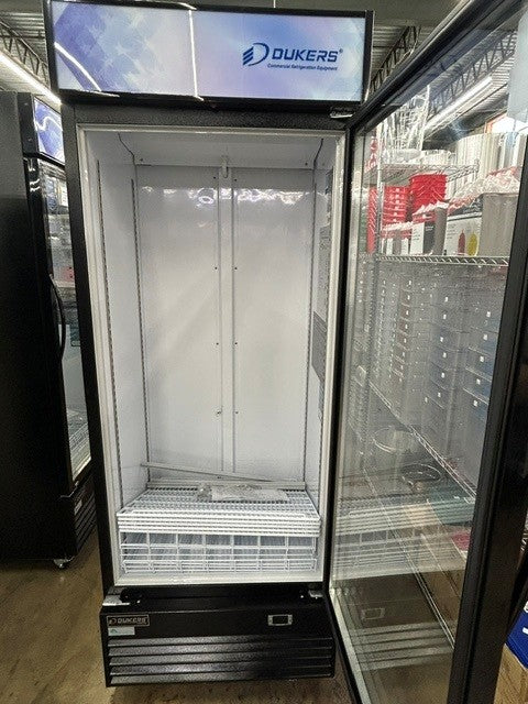Dukers DSM-19R 30"W One Glass Door Merchandiser Refrigerator - 18.72 Cu. Ft - SCRATCH&DENT