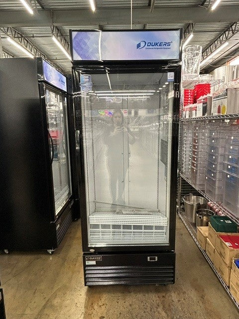 Dukers DSM-19R 30"W One Glass Door Merchandiser Refrigerator - 18.72 Cu. Ft - SCRATCH&DENT