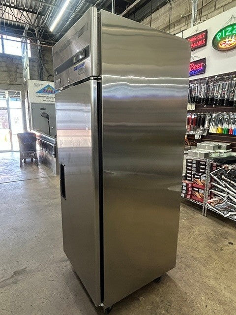 Everest ESR1 Reach-in Single Solid Door Refrigerator (USED UNIT)