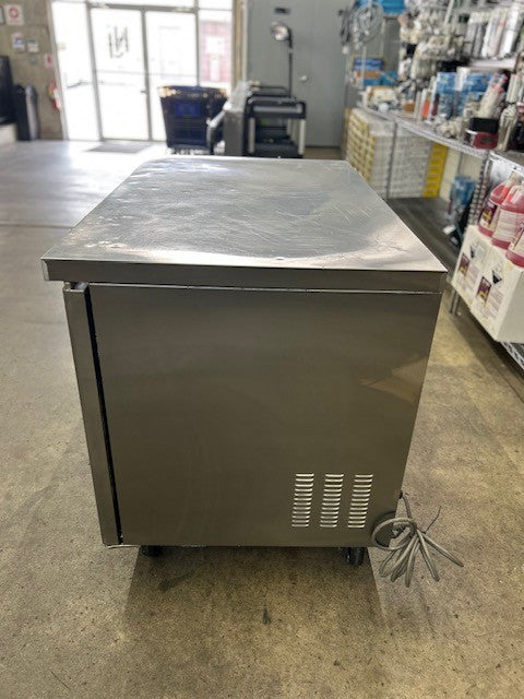 BLUEAIR BAUF48 Two Door Worktop Freezer - USED UNIT!