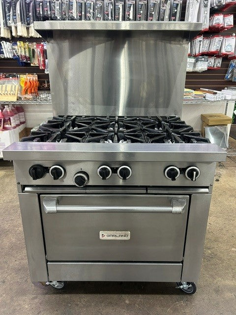 Garland G36-6R Open Top Burner Gas Restaurant Range - G Series 36” - 236,000 BTU (USED UNIT)