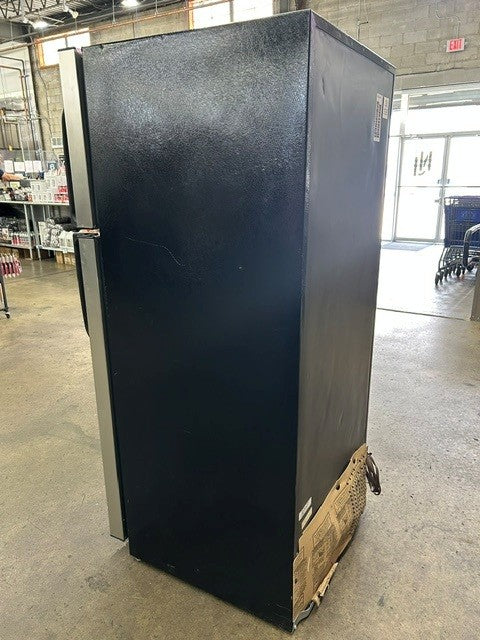 GE GTL17JBWARBS 16.6 Cu.Ft. CleanSteel Top-Freezer/Refrigerator (USED UNIT)