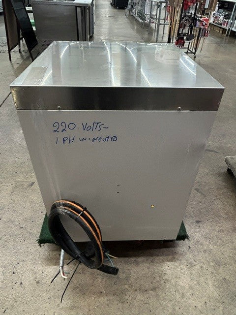 Hobart Centerline CUH High-Temperature Under-counter Dishwasher, 220V 1PH (USED UNIT!)
