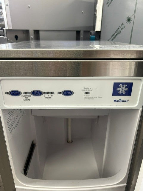 Manitowoc Ice SMS050A002 14 3/4"W Under counter Ice Maker 115V/1PH (USED UNIT)