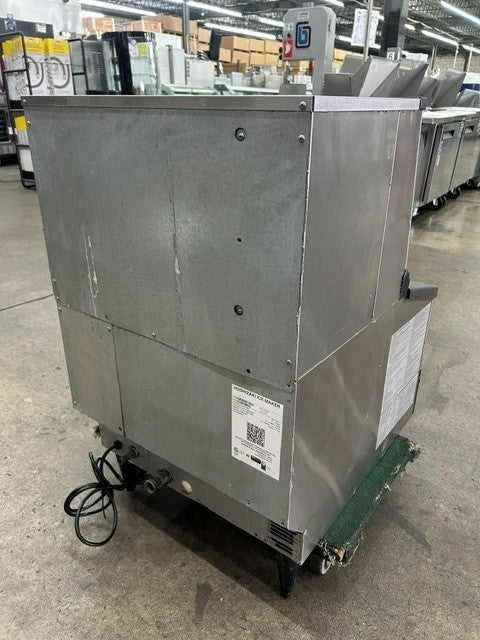 Hoshizaki KM-231BAJ 24"W 213lbs. Ice Machine (USED UNIT)