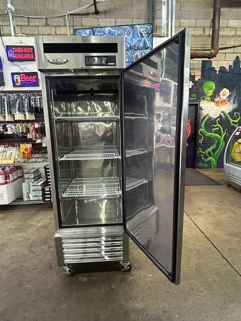 TURBO AIR TUR-MSR-23NM 27" Single Solid Door Refrigerator - 115V 1PH  (USED UNIT)