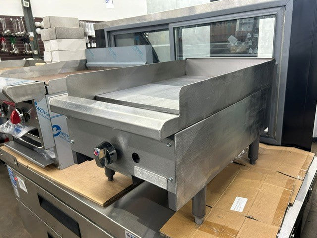 ROYAL RMG-18 Heavy Duty Manual Griddle 18" Natural Gas (USED UNIT)