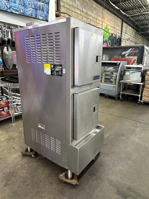 Cleveland 24CGA10 SteamCraft Ultra Natural Gas 10 Pan Floor Steamer - 125,000 BTU (USED UNIT)