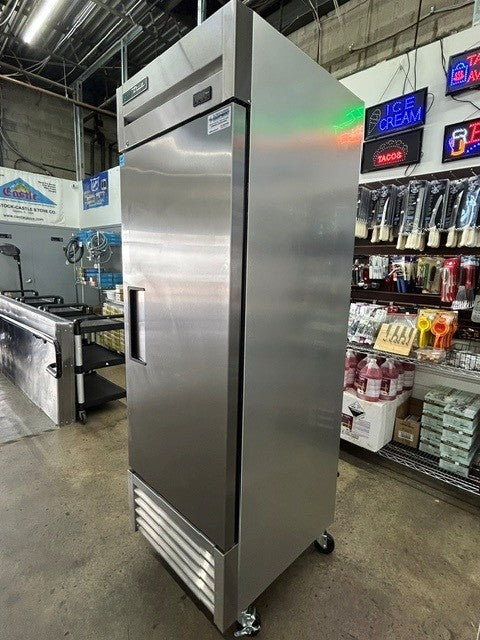 True Food Service T-23F-HC Reach-In Solid Door Freezer - 115V 1PH (USED UNIT)