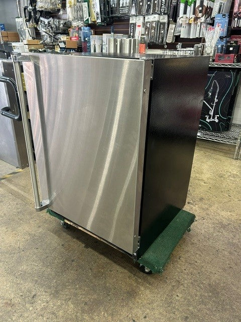 Viking VUAR140 24" Wine Fridge (USED UNIT)