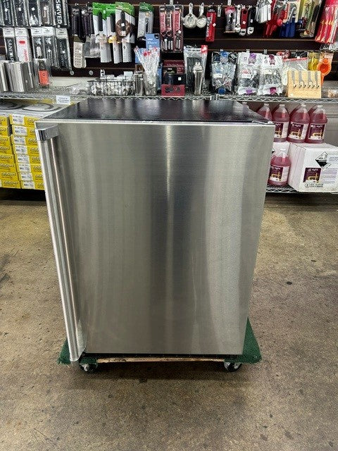 Viking VUAR140 24" Wine Fridge (USED UNIT)