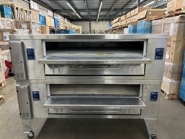 Bakers Pride Y-802 Gas Double Deck Pizza Oven - SUPERDeck Series 84” - USED UNIT