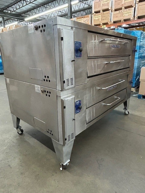 Bakers Pride Y-802 Gas Double Deck Pizza Oven - SUPERDeck Series 84” - USED UNIT