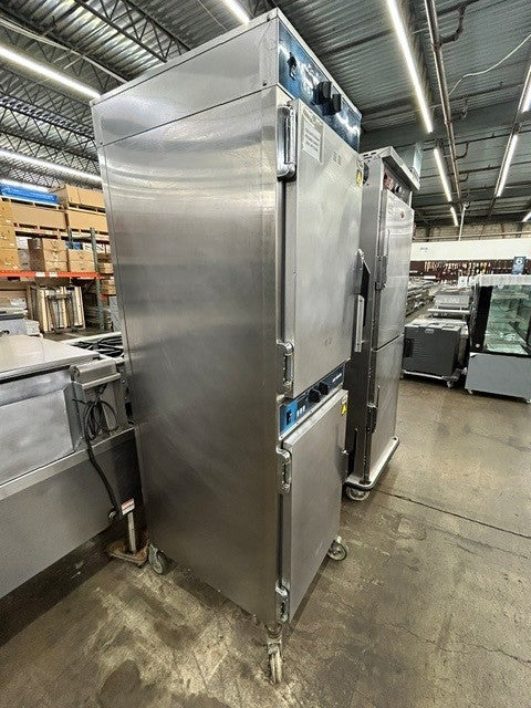 ALTO-SHAAM 1000-TH/I Halo Heat® Low Temperature Holding Cabinet - 120V 1Ph (USED)