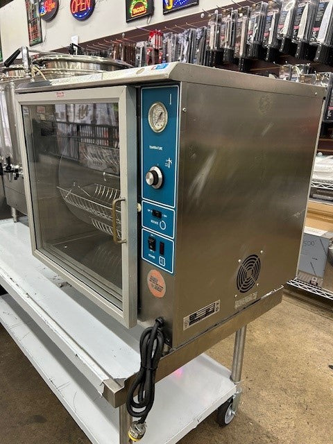 ALTO-SHAAM 750-GDR Commercial Hot Rotating Merchandiser - 115V /1PH (USED)