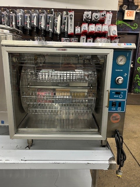 ALTO-SHAAM 750-GDR Commercial Hot Rotating Merchandiser - 115V /1PH (USED)