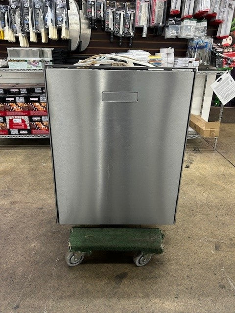 ASKO DBI663IS 24" Residential Built-In Dishwasher With 16 Place Settings, Stainless Steel, Integrated Handle (USED)