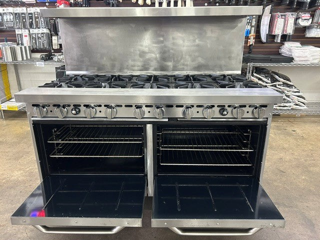 Bakers Pride 60-BP-10B-S26 Restaurant Series 10 Burner Gas Range with Two Standard 26" Ovens - 480,000 BTU (USED UNIT)
