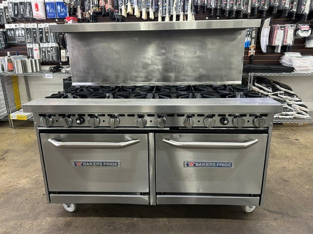 Bakers Pride 60-BP-10B-S26 Restaurant Series 10 Burner Gas Range with Two Standard 26" Ovens - 480,000 BTU (USED UNIT)