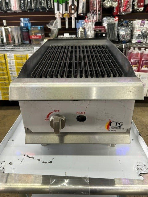CPG CR-15-NL 15" Gas Countertop Radiant Charbroiler - 40,000 BTU (USED UNIT)