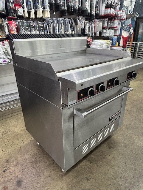 Garland S686-36G Sentry Series Commercial 36" Electric Restaurant Griddle Range with Standard Oven (USED) 208V 1PH or 3PH