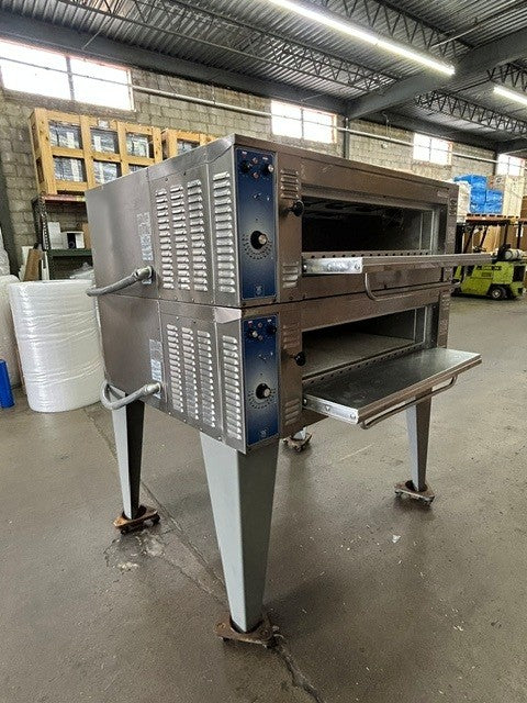 Bakers Pride EP-2-8-3836 Double Stacked Super Deck Electric 4 Pie Pizza Oven 208V 3 Phase ( USED UNIT)