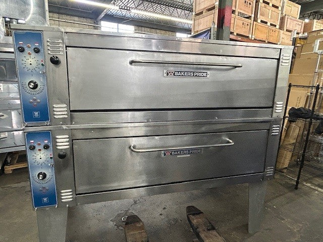 Bakers Pride ER-2-12-5736 Double Super Deck Electric Pizza Oven 208V 3 Phase (USED UNIT)