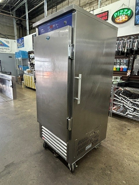 FWE URS-10 Mobile Refrigerated Cabinet - 120V 1Ph (USED UNIT)