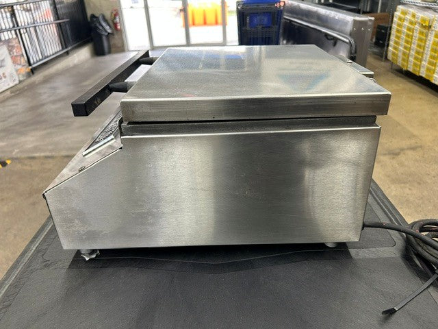 EMBERGLO ES5TS 1/2 Size Stainless Steel Electric Countertop Steamer - 120V (USED UNIT)