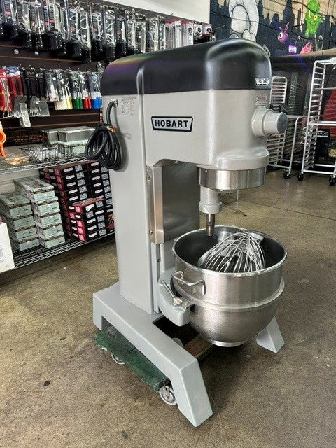 Hobart H-600 60 Quart Mixer Including Hook, Flat Beater, Whip and Bowl 208V 1 phase (USED UNIT)