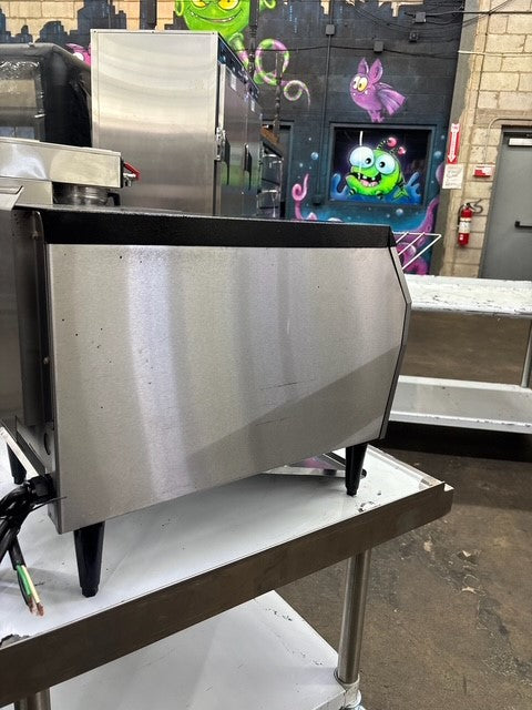 Hatco TQ-20BA Electric Countertop Conveyor Toaster - USED
