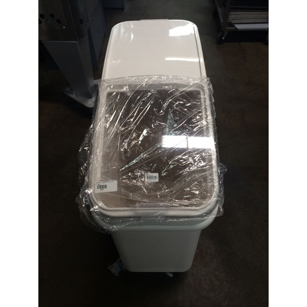 Winco IB-21 Ingredient Bin - 21 Gallon