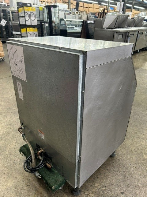 MANITOWOC QD0132A 26" Ice Maker W 80 lb. Bin Capacity (USED UNIT)