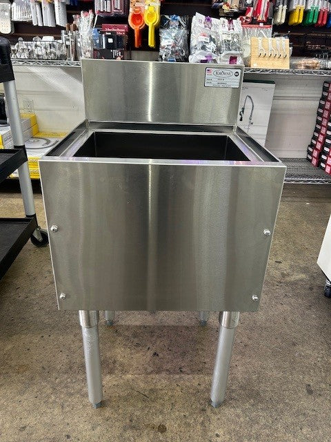 Krowne KR19-18 18" x 19" Ice Bin - 55-lb Capacity, 12" Deep (USED)