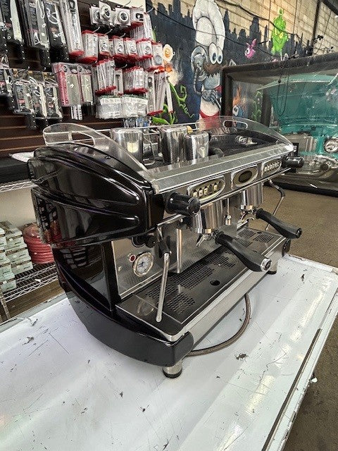 LIRA IZ2GE TWO 2-Group Espresso Machine (USED)