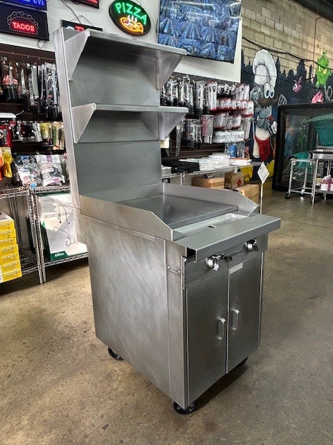 Southbend P24C-GG Platinum Sectional Gas Range 24"W Manual Griddle/Cabinet Base - 64,000 BTU (USED)