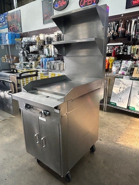 Southbend P24C-GG Platinum Sectional Gas Range 24"W Manual Griddle/Cabinet Base - 64,000 BTU (USED)