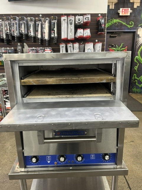 Bakers Pride P44S Counter-Top Electric Pizza Deck Oven - 208V - Single Phase - Two Compartments (USED UNIT)