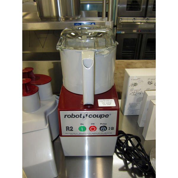 Robot Coupe R2N Continuous Feed 3 Quart Combination Food Processor