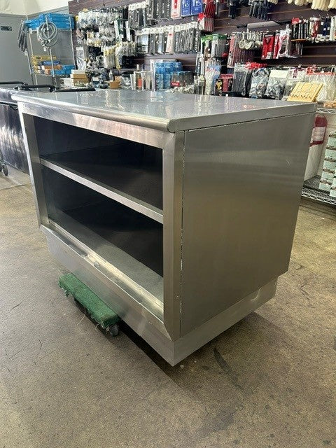 L&J ST-330-48 Stainless Steel Dish Cabinet - 30" x 48" (USED UNIT)